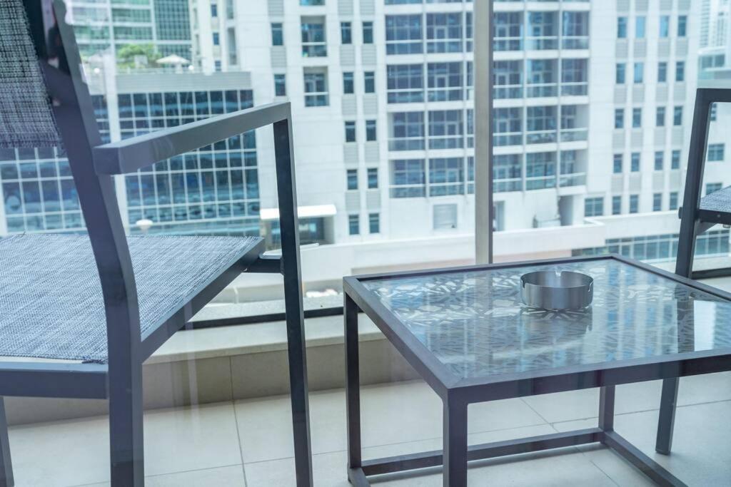 Cozy Studio In Sparkle Tower Jbr By Suiteable Dubai Exterior photo